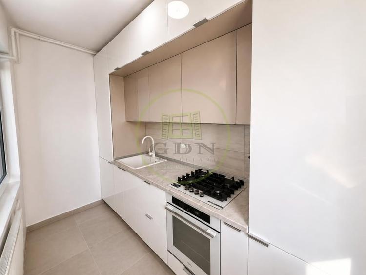 Apartament cu 2 camere semidecomandat, mobilat în Sălaj