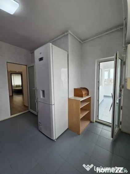 Apartament cu 4 camere decomandat în Dacia