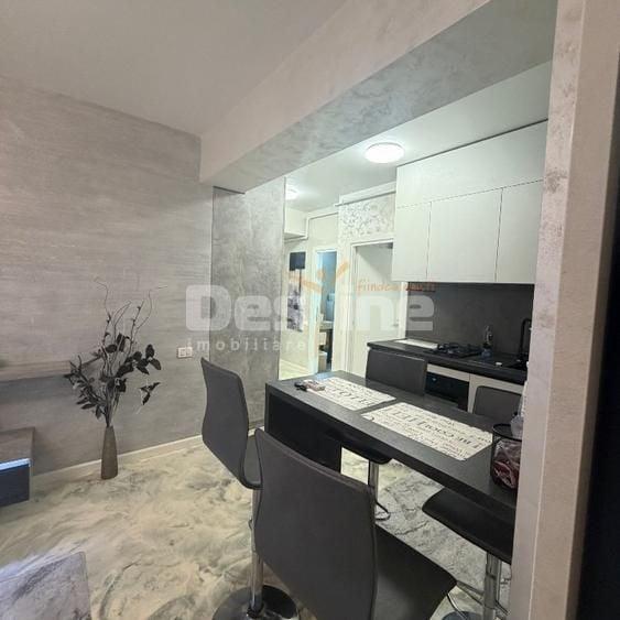 Apartament cu 2 camere semidecomandat în Central