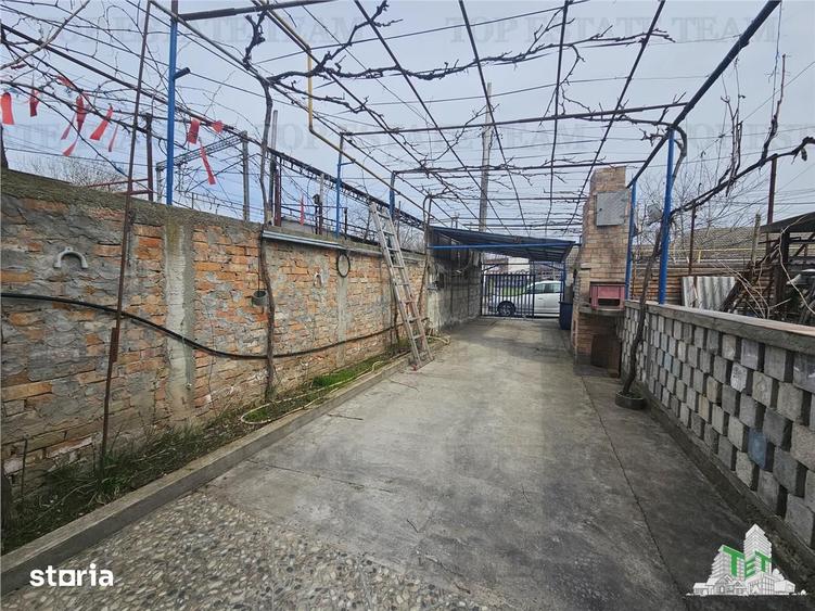 Casă cu 4 camere cu Teren 280 Mp în Central