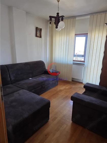 Apartament cu 4 camere decomandat în Simion Bărnuțiu