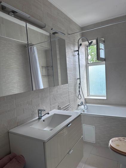 Apartament cu 2 camere semidecomandat în Tudor Vladimirescu