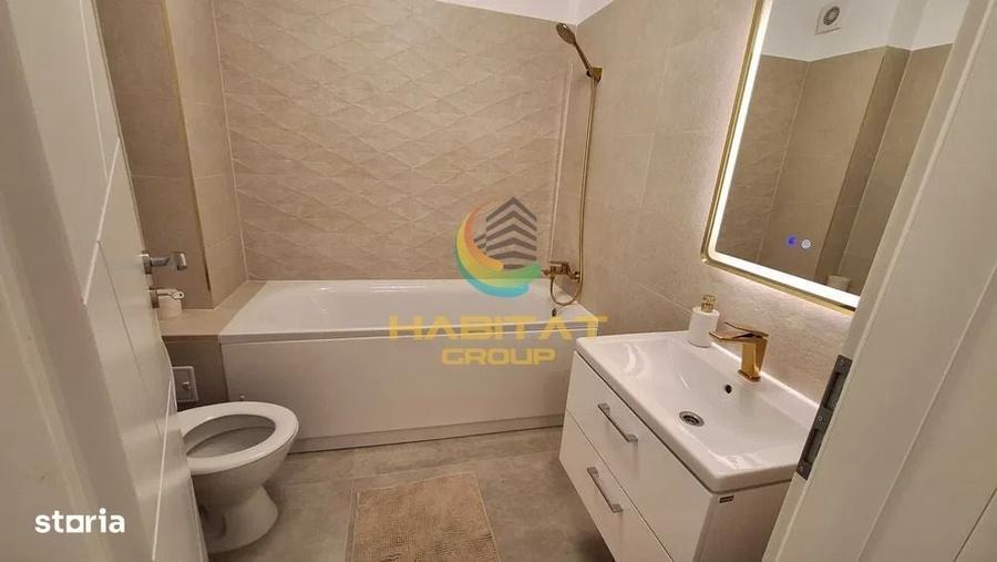 Apartament cu 7 camere decomandat în Vest