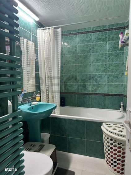 Apartament cu 3 camere semidecomandat în Nufărul — fotografia 1