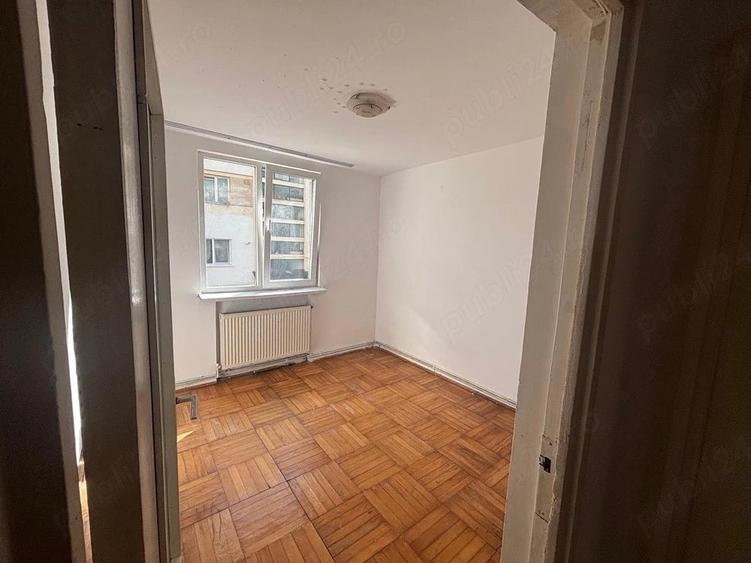 Apartament cu 2 camere decomandat în Mărăței