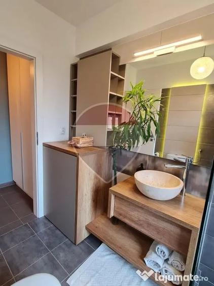 Apartament cu 2 camere semidecomandat în Zorilor