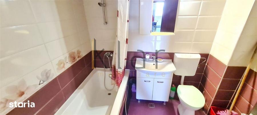 Apartament cu 3 camere decomandat, mobilat în Andrei Mureșanu
