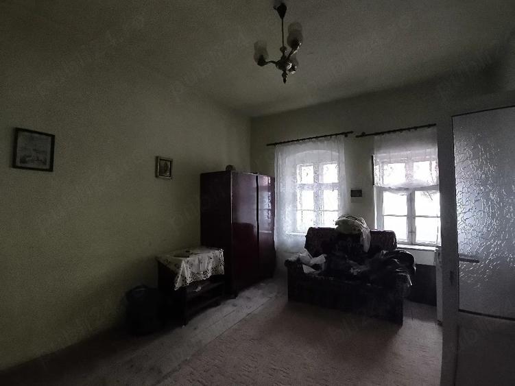 casa saseasca in zona turistica in Zarne?ti Bra?ov - 10