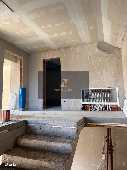 Casă cu 4 camere în Rontău