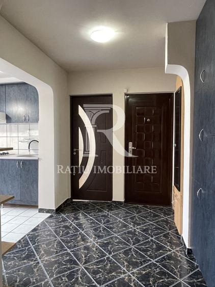 Apartament cu 2 camere decomandat, mobilat în Rogerius