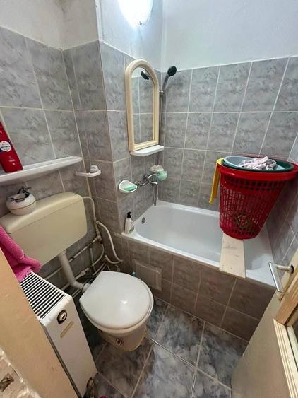 De vanzare garsoniera cf2, etajul 3, mobilata si utilata, Pret 23500euro - 8