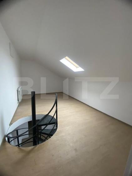 Apartament cu 3 camere semidecomandat în Ițcani