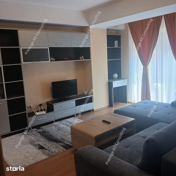 Apartament cu 3 camere decomandat în Girocului