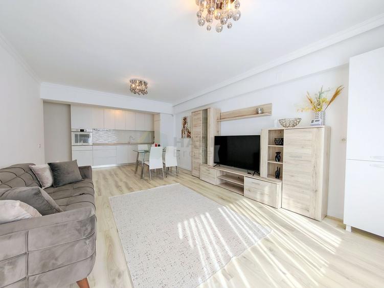Apartament cu 2 camere decomandat, mobilat în Pipera