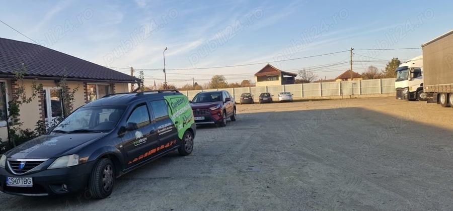 Spațiu comercial, de 300 mp, în Central