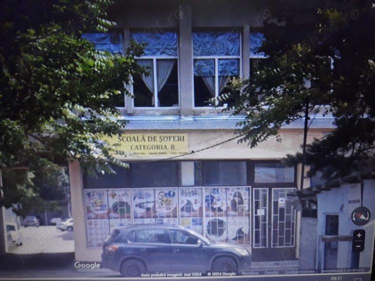 Spațiu comercial, de 1,500 mp, în Roșiori de Vede