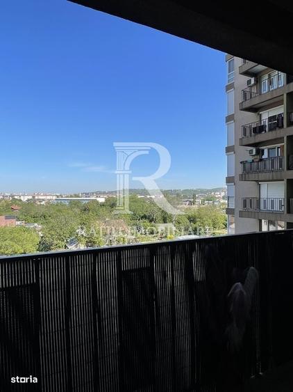 Apartament cu 3 camere în Nufărul