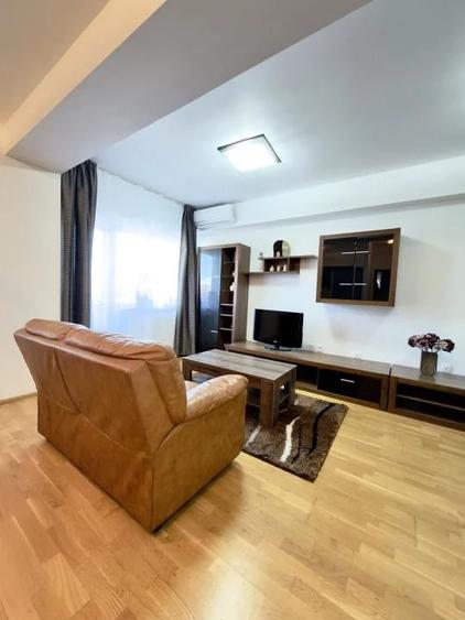 Apartament cu 2 camere semidecomandat în Eminescu