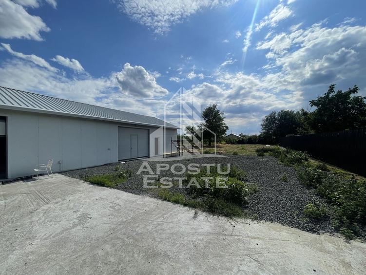 Spațiu industrial, de 185 mp, în Parța