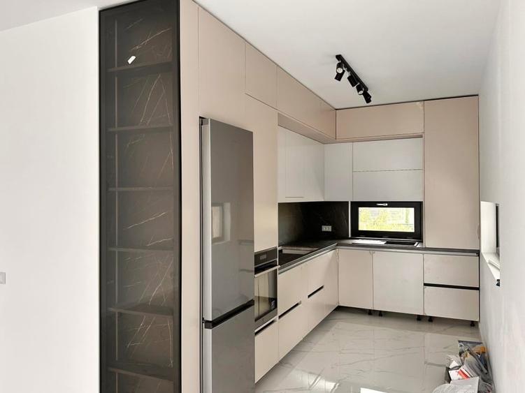 Casă individuală cu 4 camere cu Teren 350 Mp în Valea Adâncă
