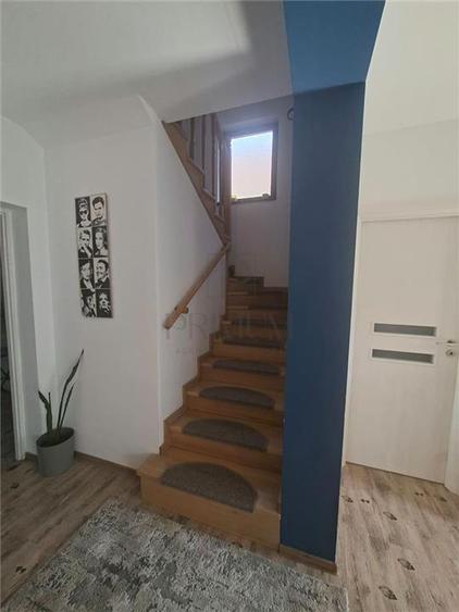 Duplex cu 4 camere cu Canalizare în Chișoda