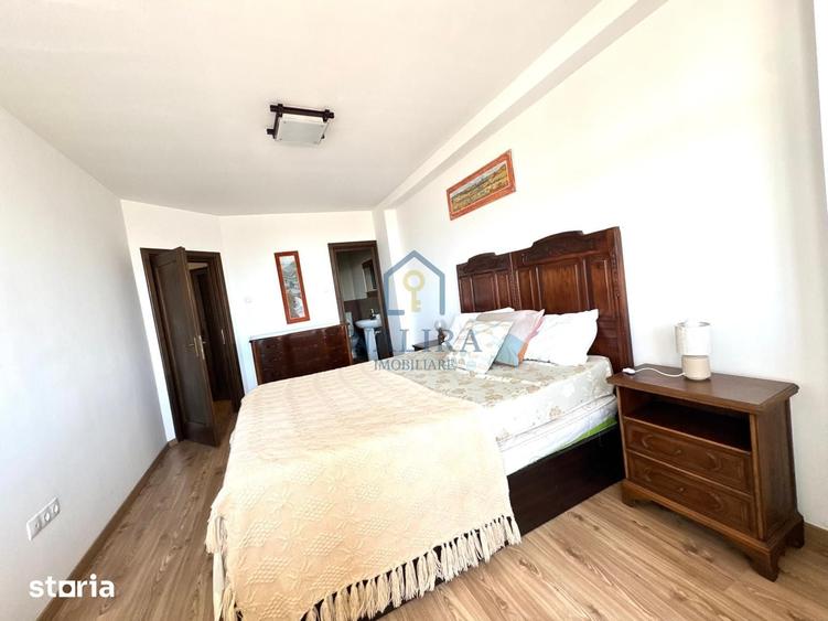 Apartament cu 3 camere în Traian