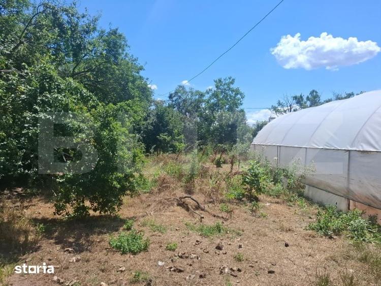 Casă cu 5 camere cu Teren 2100 Mp în Produlești