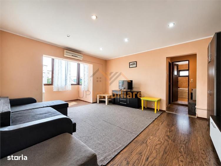 Apartament cu 2 camere semidecomandat în Rogerius