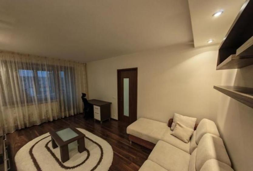 Apartament cu 2 camere în Titan