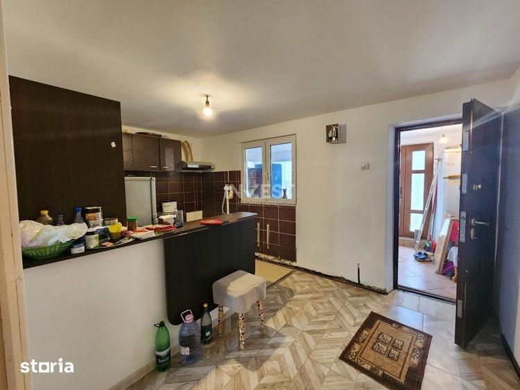 Casă cu 3 camere cu Teren 250 Mp în Valea Adâncă