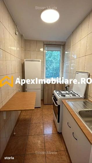 Apartament cu 2 camere semidecomandat, mobilat în Gara de Nord