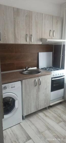 Garsonieră decomandată în Grădiște