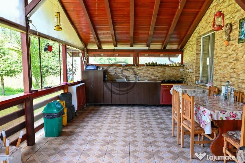 Casă cu 3 camere cu Canalizare în Cheia