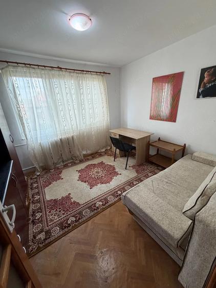 Apartament cu 3 camere semidecomandat în Take Ionescu