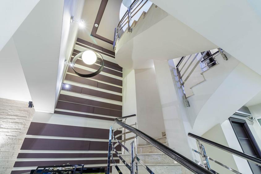 Casă individuală cu 4 camere cu Teren 700 Mp în Valea Oltului