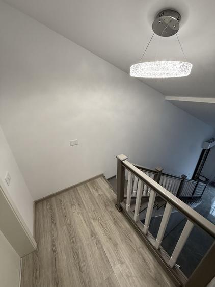 Apartament cu 3 camere decomandat în Sânpetru