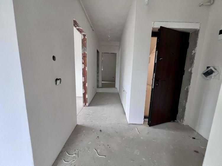 Apartament cu 2 camere decomandat în Cristian