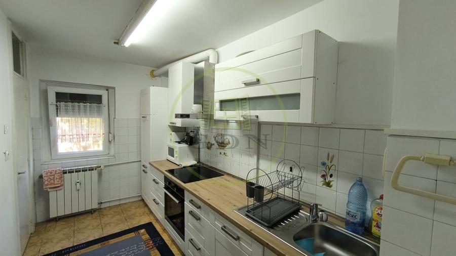 Închiriere apartament cu 3 camere, decomandat, mobilat-utilat, Decebal - 1