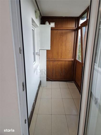 Apartament cu 2 camere decomandat în Soarelui