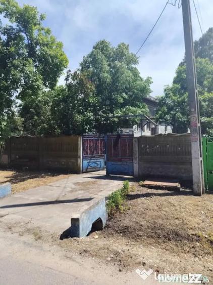 Casa de vanzare, 741 mp teren, zona Co?oveni -Dolj - 1