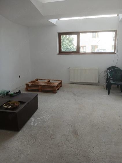 Casă cu Teren 432 Mp în Cartierul Verde