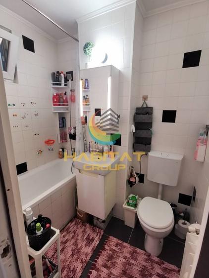 Apartament cu 2 camere semidecomandat, mobilat în Alexandru Obregia