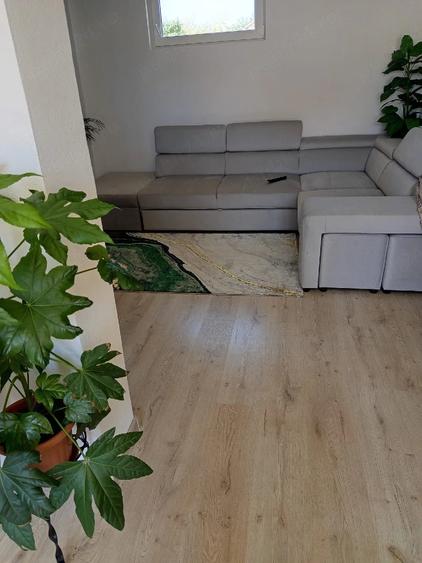 Casă cu Teren 225 Mp în Central