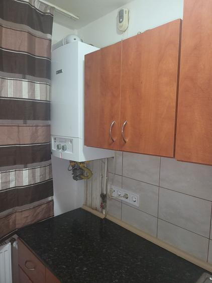 Apartament cu 2 camere nedecomandat în Central