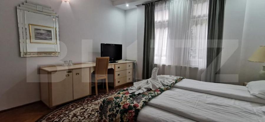 Casă cu 5 camere cu Teren 760 Mp în Central