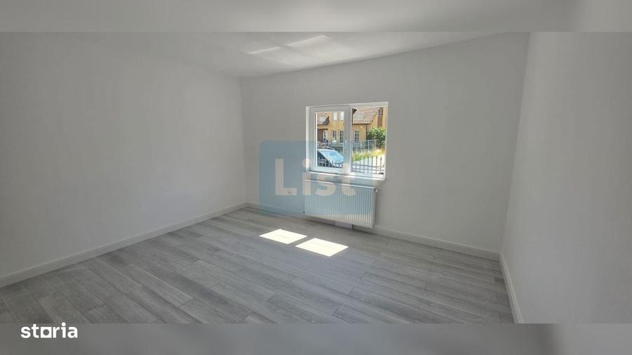 Casă cu 3 camere în Central
