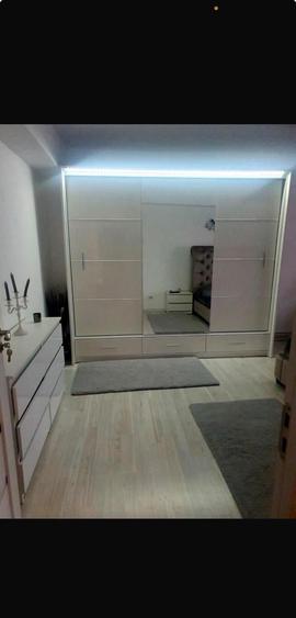 Apartament cu 3 camere decomandat în Mărăști