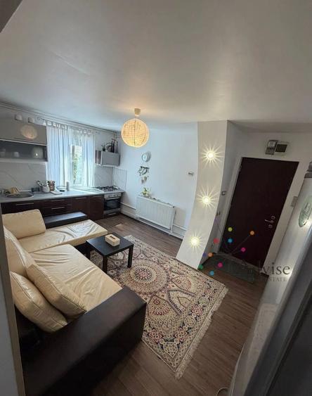 Apartament cu 2 camere decomandat, mobilat în Craiter