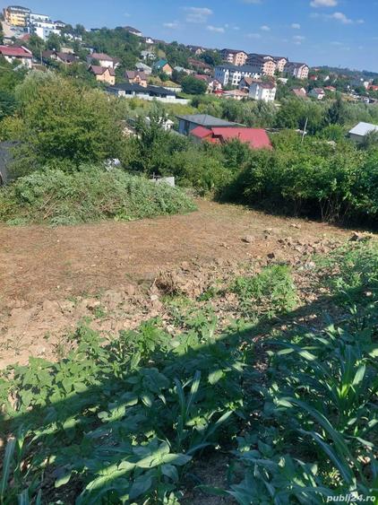 Teren de 500 mp, în Valea Adâncă