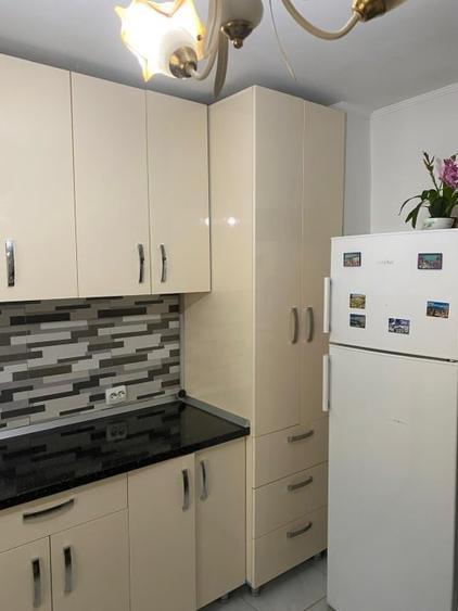 Apartament cu 2 camere decomandat, mobilat în Șimian